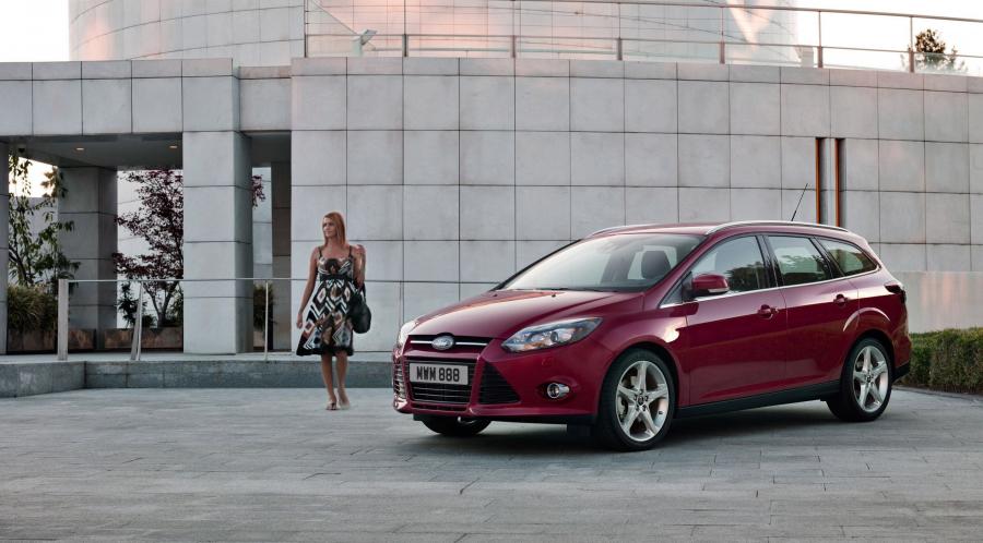 Ford Focus Wagon 2012 года  (фото 9 из 10)
